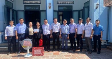 Bàn giao 02 căn nhà Đại đoàn kết tại xã Tây Hoà