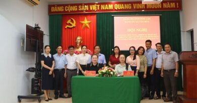 Hội nghị bàn giao chức năng, nhiệm vụ tham mưu công tác dân vận từ Ban Xây dựng Đảng sang UB MTTQ xã.